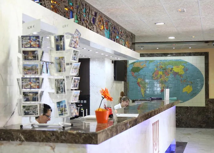 Hotel Univers